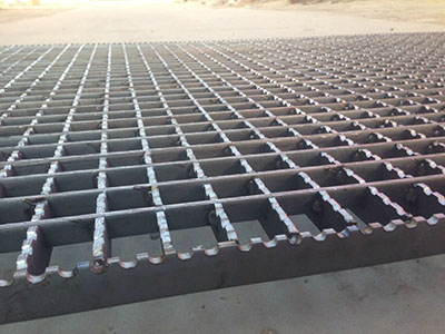 防滑钢格板图片2