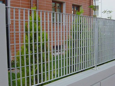 钢格板围栏图片3