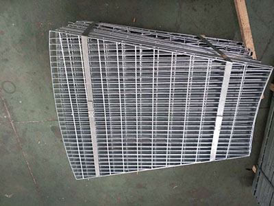 异形格栅板图片2